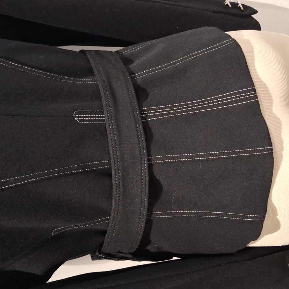 Cache Contour Collection lined jacket size large - Picture 6 of 10